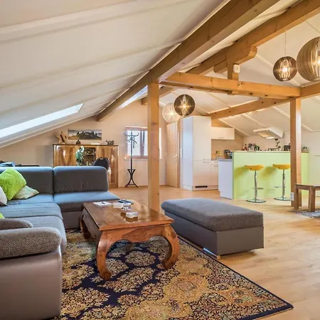 Luxurioeses Penthouse-appartement アパート